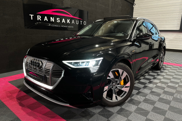 AUDI E-TRON
