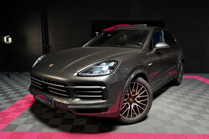 PORSCHE CAYENNE